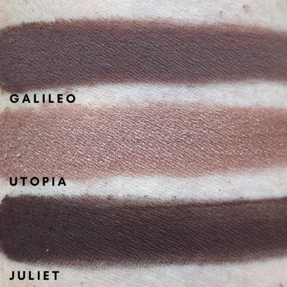 Lovely Peachy Pressed Eye Shadow Singles in Venus - shimmery rusted copper - Picture 10 of 11